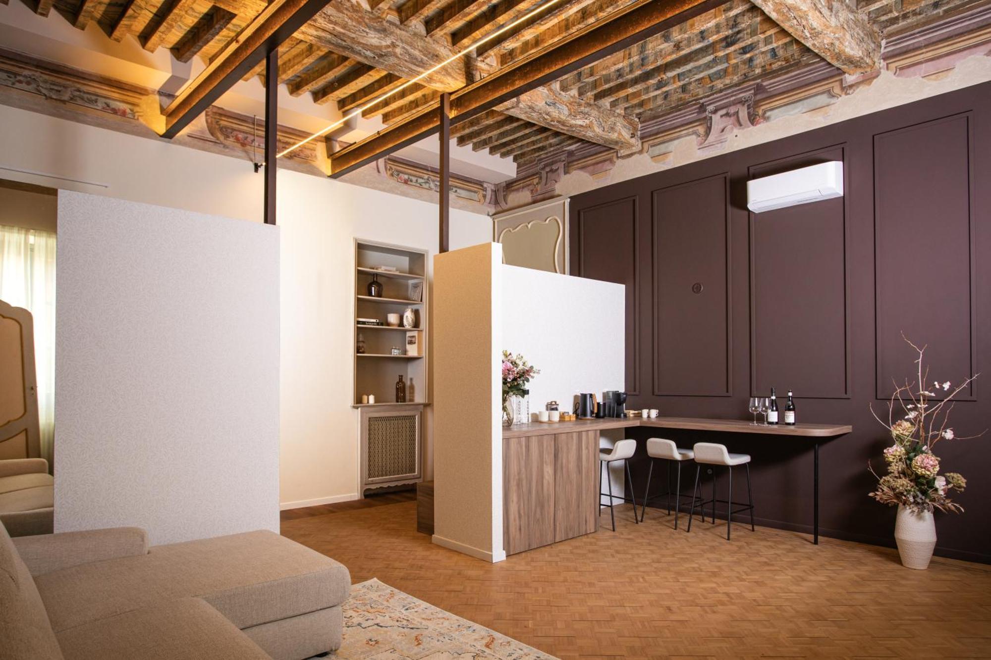 Palazzo Ratti Boutique Rooms Кераско Екстериор снимка